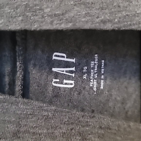 Gap Lightweight Turtleneck - Picture 2 of 5